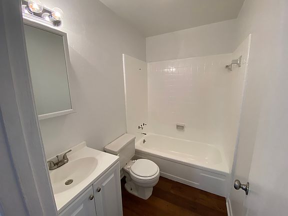 Full Bath