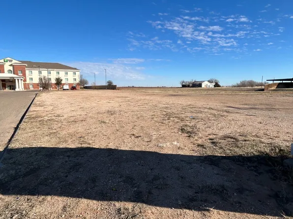 705 E State Highway 114, Levelland, TX 79336