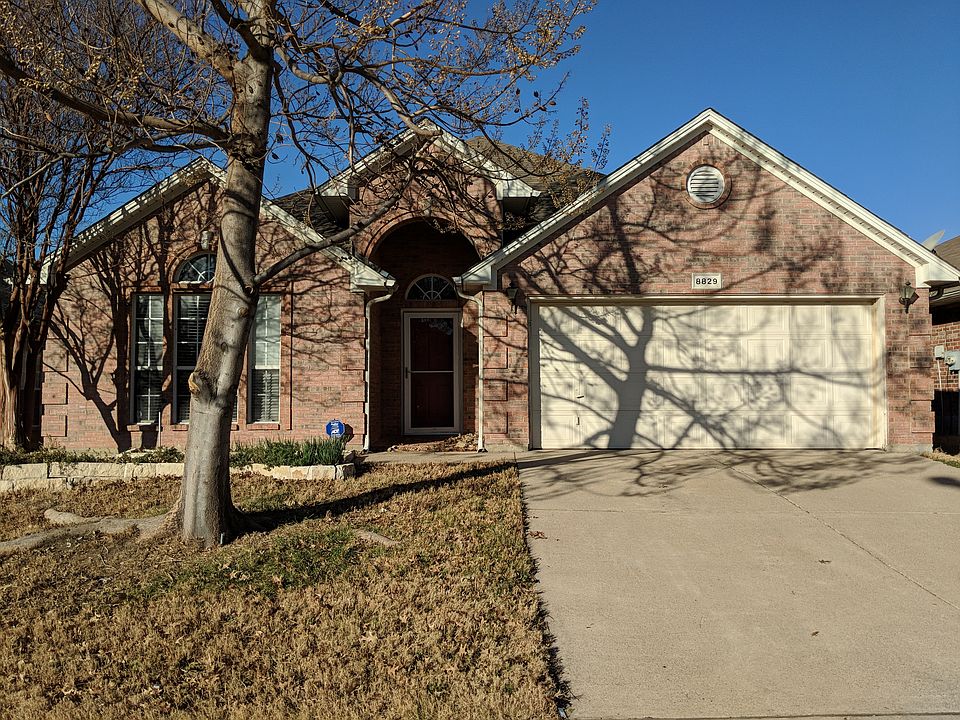 1st image of 8829 Sunset Trace Dr