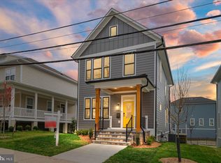 4029 Hamilton St, Hyattsville, MD 20781