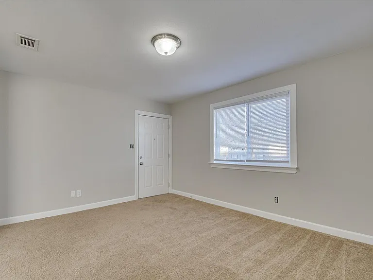 Wheeler Woods Apartments — Photo 28