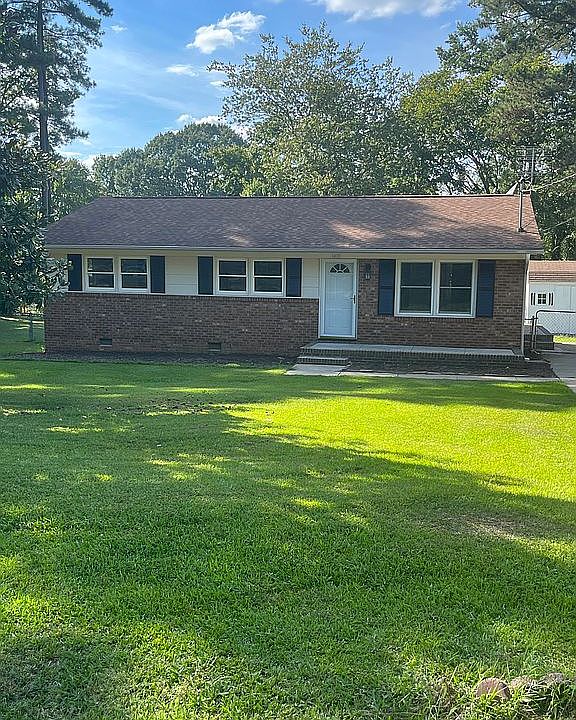1st image of 1418 Pineview Dr