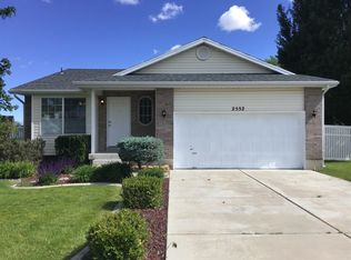 2552 W 1500 N, Clinton, UT 84015