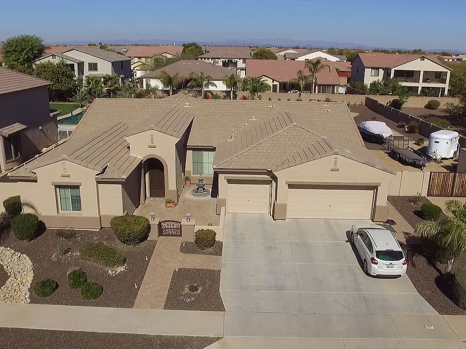1st image of 15736 W Christy Dr