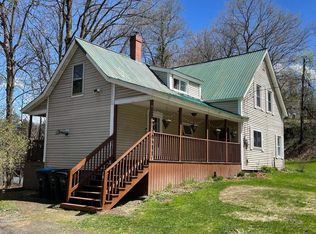 65 Glenside Ave, Hardwick, VT 05843