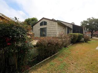 94 April Point Dr N, Montgomery, TX 77356