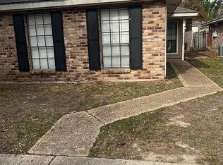 1129 Willow Creek Dr, Zachary, LA 70791