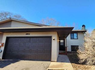 10952 Swallow St NW, Coon Rapids, MN 55433