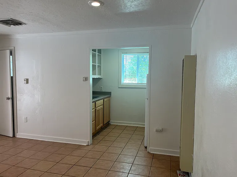 815 Walter St SE — Photo 7