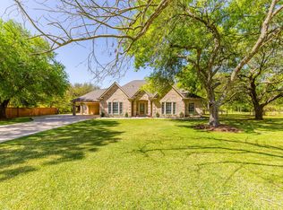 2910 Wyoming Ave, Dickinson, TX 77539