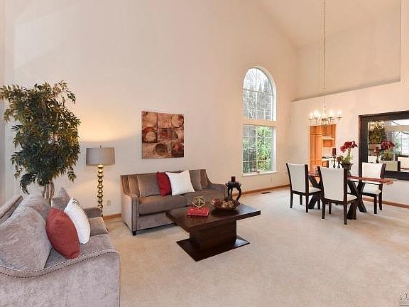 5th image of 9459 Valle Vista Ct