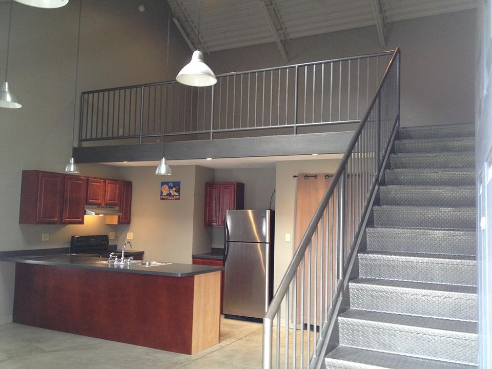 1st image of 741 Richwood Ave APT 2