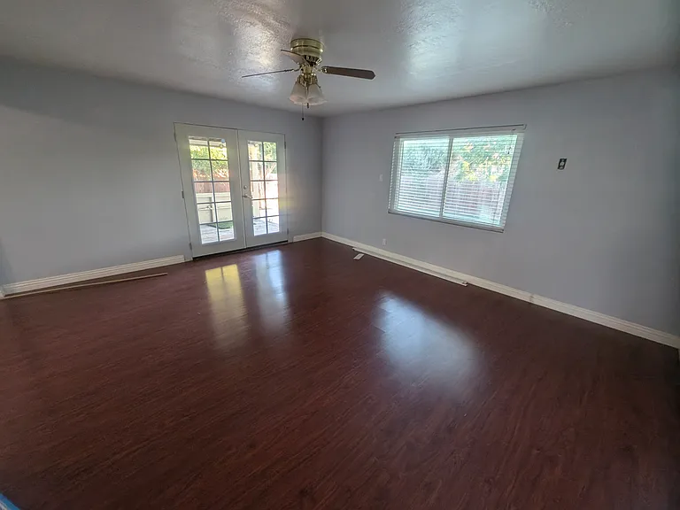 314 Minner Ave — Photo 4