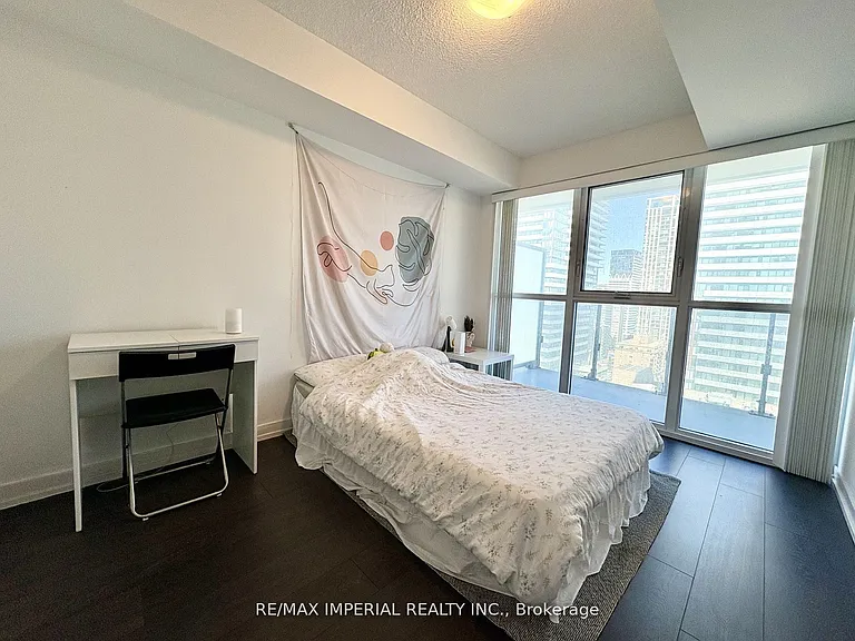 125 Redpath Ave #1802 — Photo 3
