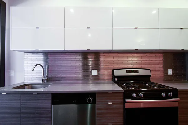 Rented by TheRealEstateCompany.com LLC | media 34