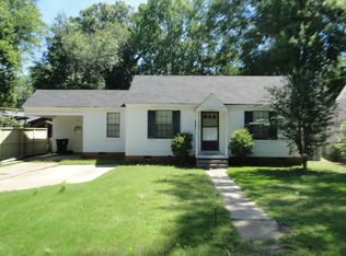 604 Chickasaw St, Greenwood, MS 38930