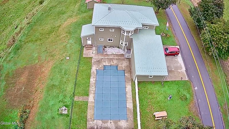 2nd image of 349 Seebers Lane