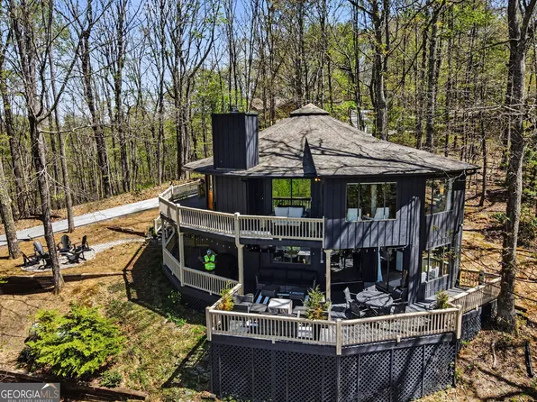 265 Pleasant Mountain Dr, Dillard, GA 30537