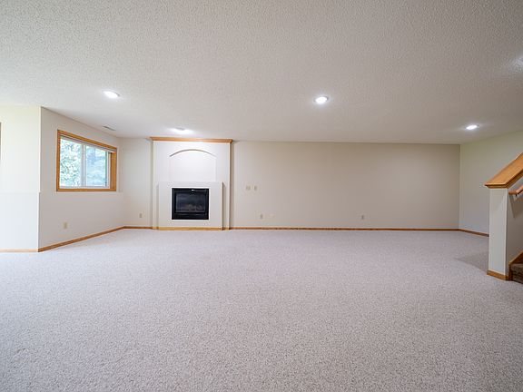 5th image of 2549 Prairie Oak Trl #1