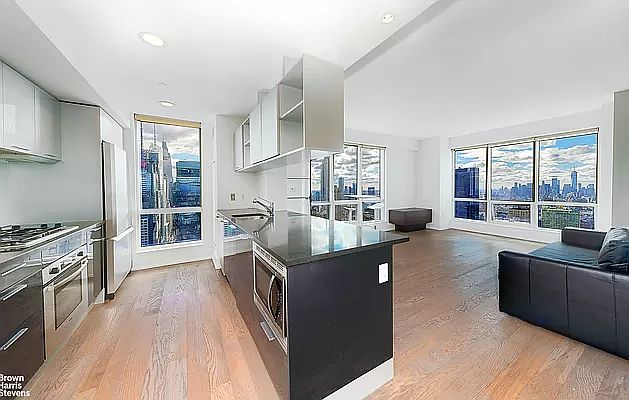 1st image of 350 W 42nd St APT 57E