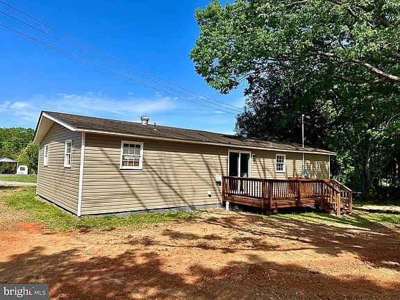 5th image of 30494 Hicks Rd