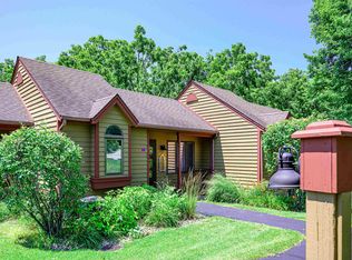 9 Oak Glen Dr, Galena, IL 61036