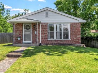 9846 Linn Ave, Saint Louis, MO 63125