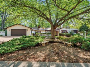 7677 Arthur St NE, Fridley, MN 55432