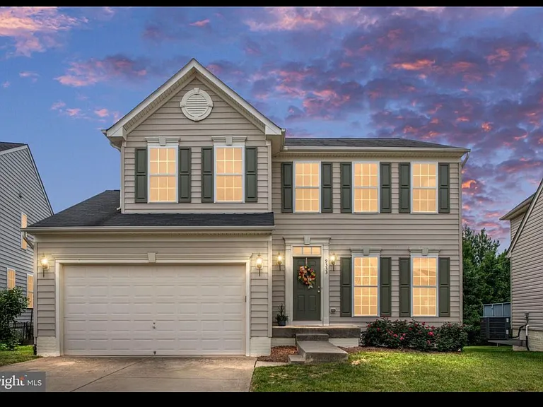 9333 Birch Cliff Dr — Photo 1