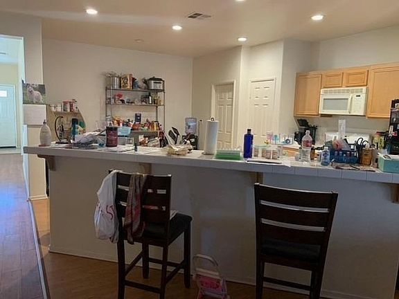 5th image of 13637 Hamlet Ct