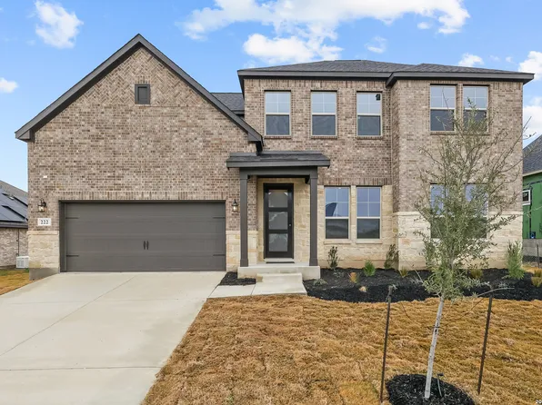 222 Kari Drive, Castroville, TX 78009