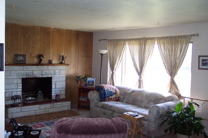 2nd image of 2316 W Kent Ave