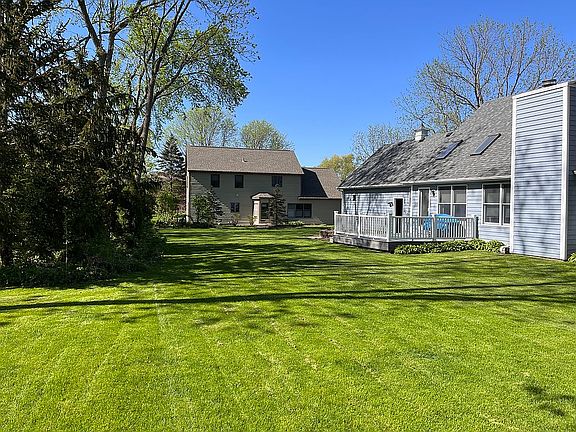 4th image of 1230 Hickory Ln