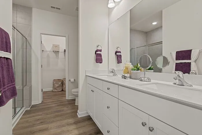 3 bed, 2.5 bath, 1707 sqft, $1,999 — Photo 4