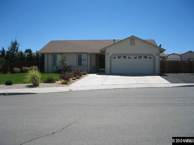 1st image of 135 Catrina Ct