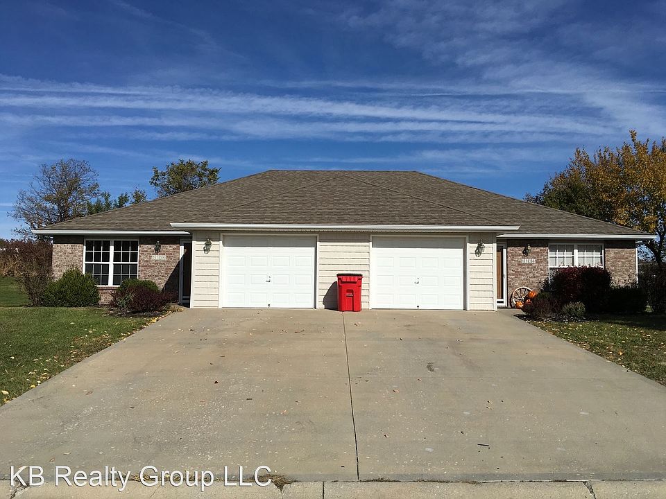1st image of 1106 NW Willow Dr