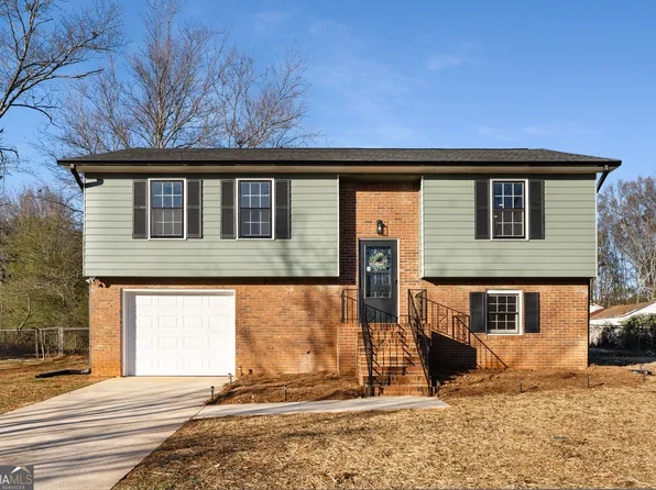 130 Belmont Farms Dr, Ellenwood, GA 30294