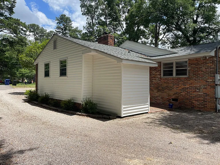 106 Silver Bluff Rd — Photo 32