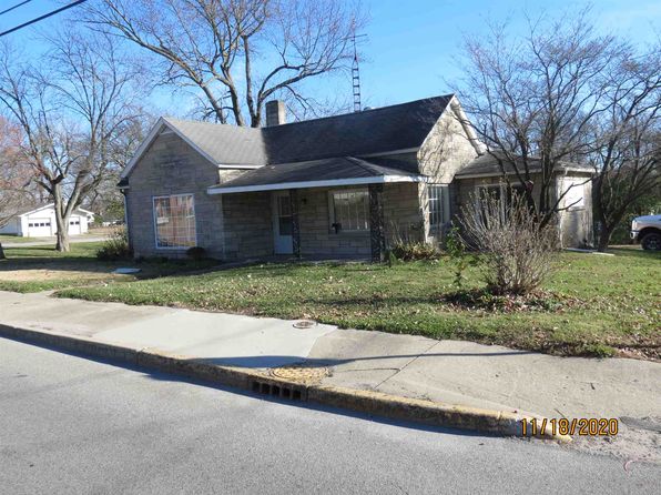 1603 E Main St Petersburg In 47567 Zillow