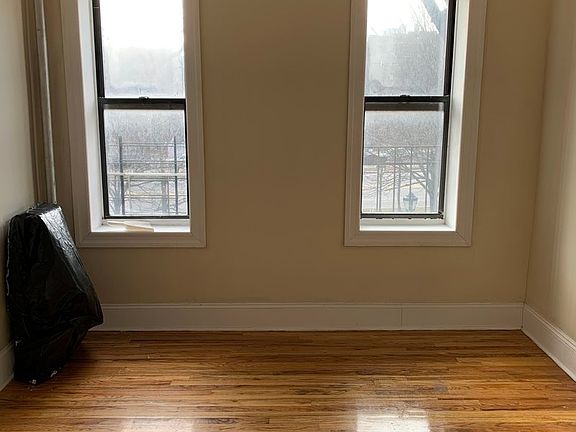 2nd image of 1315 Eastern Pkwy #41