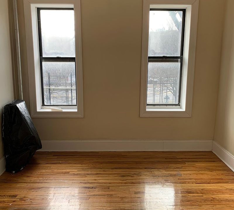 1st image of 1315 Eastern Pkwy #10B