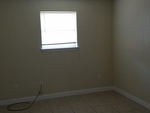 5th image of 3507 Kings Dr