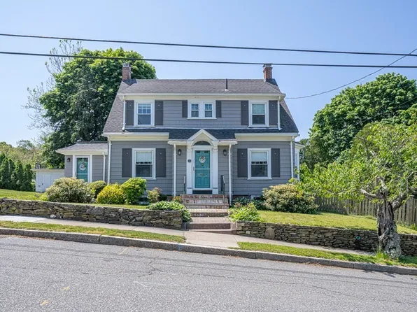 159 Montgomery St, Fall River, MA 02720