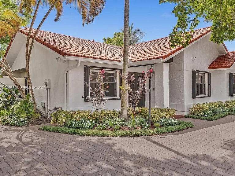 7457 SW 112th Pl — Photo 58