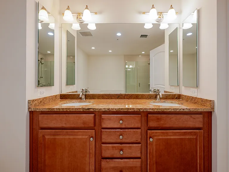 1781 Chain Bridge Rd #401 — Photo 12