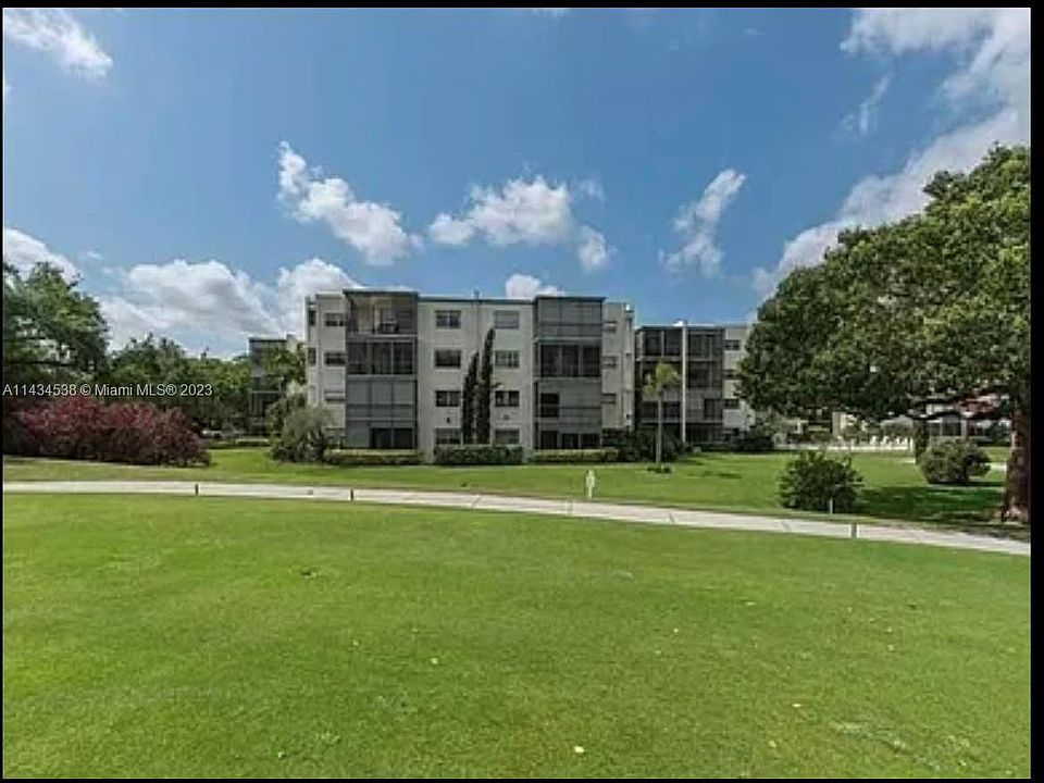 1st image of 8931 N New River Canal Rd APT 3C