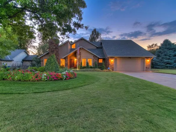 1713 Eagle Dr, Edmond, OK 73034