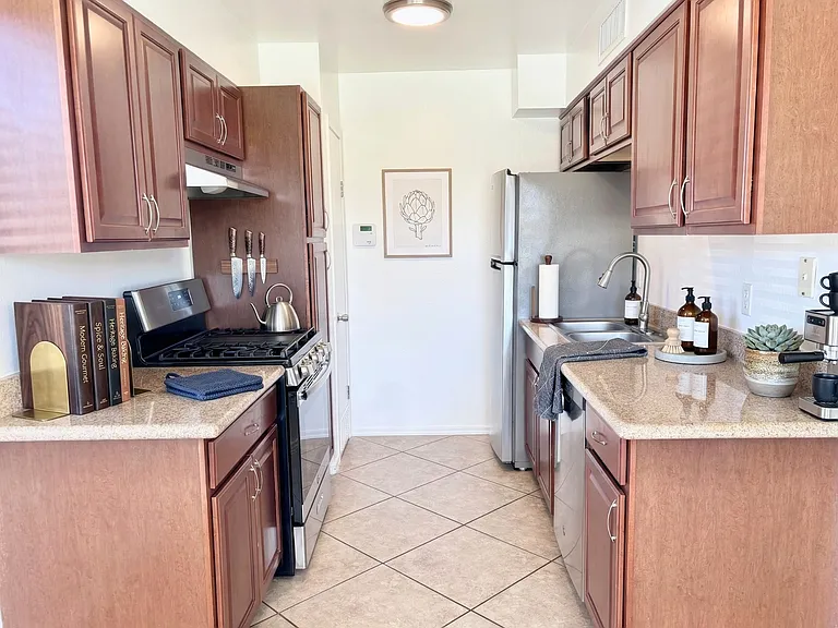2629 E Turney Ave #1 — Photo 3