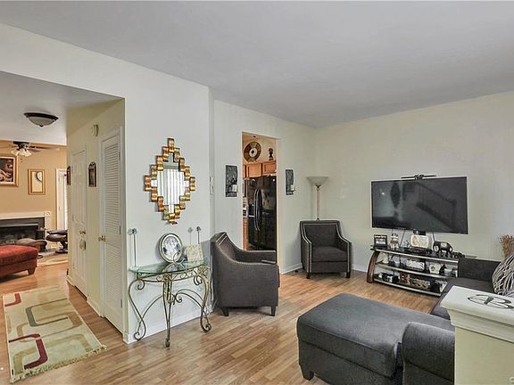 2nd image of 9304 Silverbush Dr