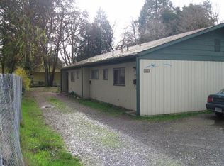 1119 SW G St, Grants Pass, OR 97526